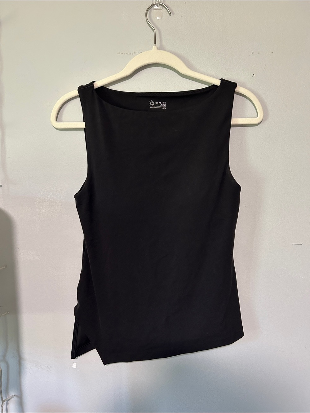Offline by Aerie Real Me Black Asymmetrical Tank Top - Medium NWT